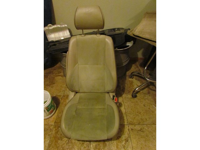 2002 Lexus IS300 Front RH Pass Seat-Power SRS