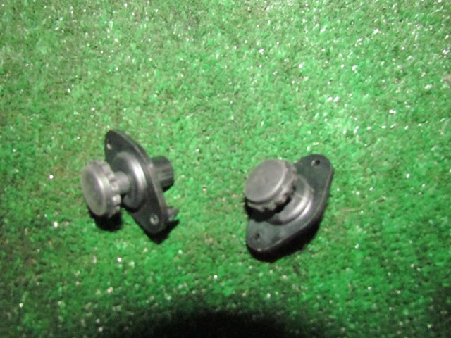 2013 BMW 128i Convertible Trunk Stopper Set