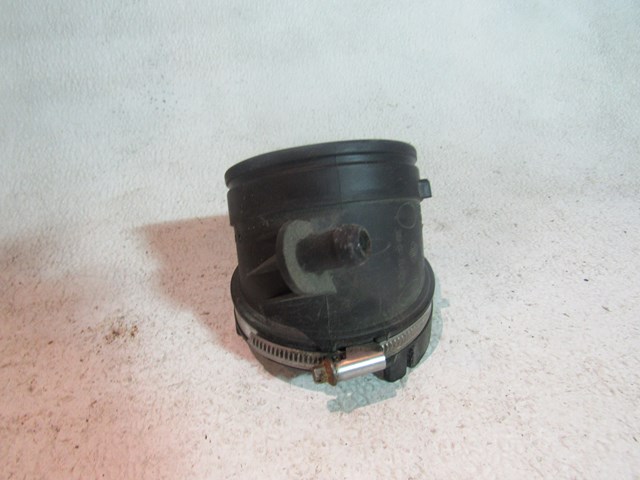 2013 BMW 128i Convertible Air Intake Duct 1371 7536002-4