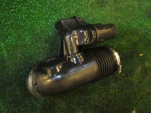 2013 BMW 128i Air Intake Tube 1371 7536004-05