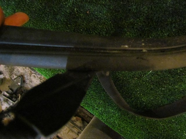 2013 BMW 128i Convertible RH Passenger Door Seal