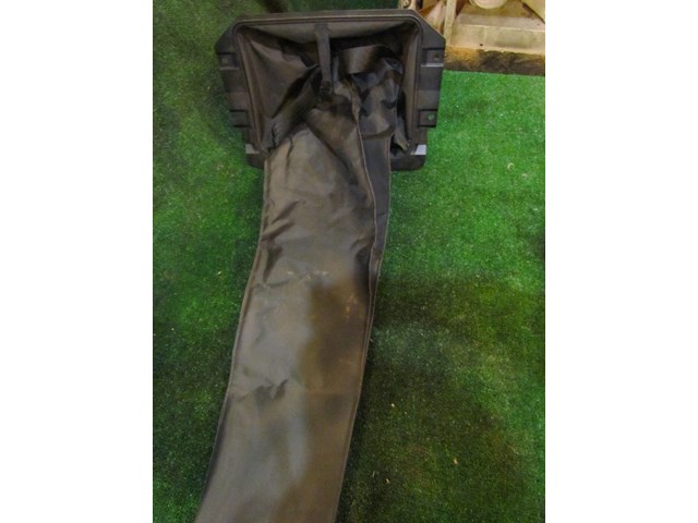 2013 BMW 128i Convertible Trunk Ski Bag