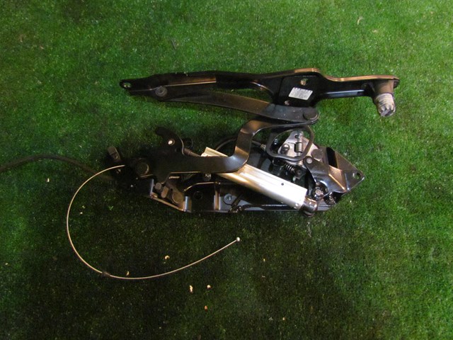 2013 BMW 128i Convertible LH Hydraulic RAM Hinge Lift 7174773-11