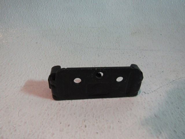 2013 BMW 128i Convertible Trunk Latch Striker Plate