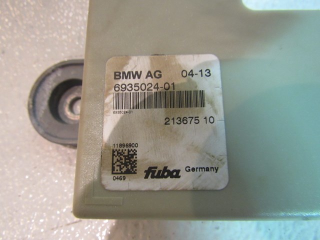 2013 BMW 128i Convertible Antenna Module 6935024-01