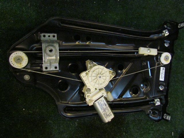 2013 BMW 128i Convertible Quarter Window Motor & Regulator
