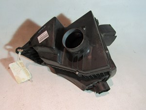 2013 BMW 128i Convertible Air Cleaner Box