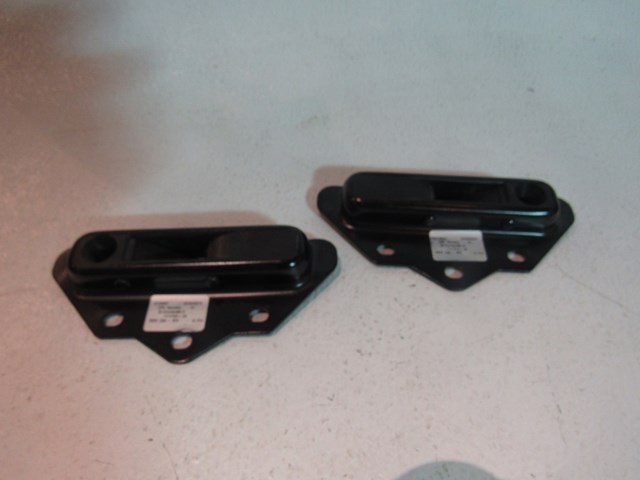 2013 BMW 128i Convertible Top Striker Latch Plates LH & RH