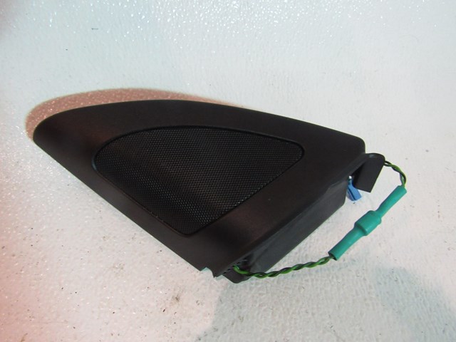 2013 BMW 128i Convertible LH Driver Sail Panel