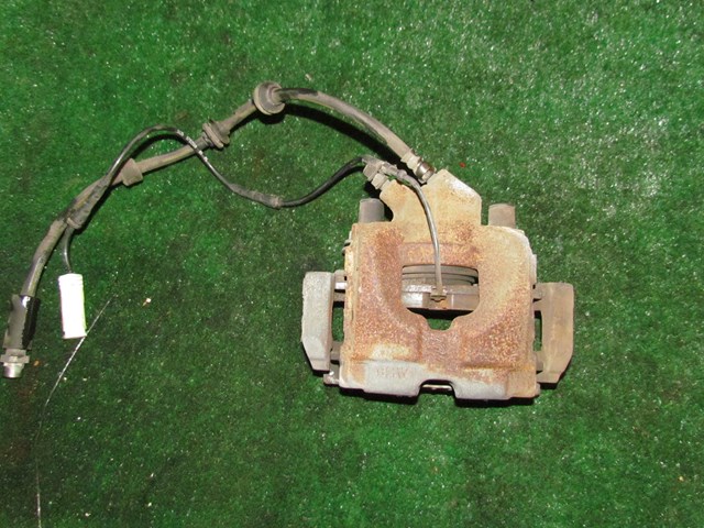 2013 BMW 128i Convertible Front LH Driver Caliper 