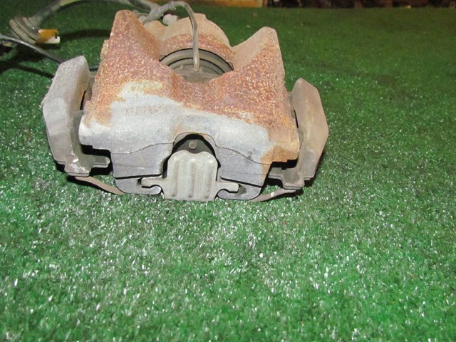 2013 BMW 128i Convertible Front LH Driver Caliper 