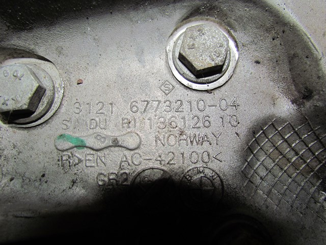 2013  BMW 128i Convertible Front RH Passenger Spindle 3121 6773210