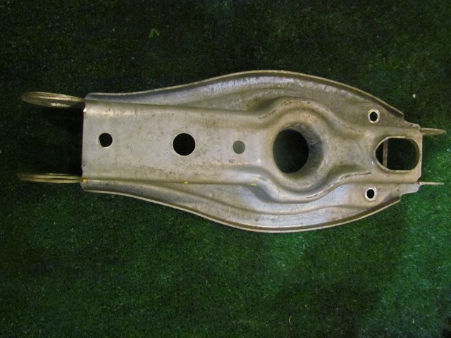 2013 BMW 128i Convertible Rear RH Lower Control Arm Spring Cup