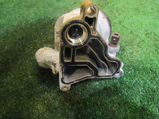 2013 BMW 128i Convertible OIl Filter Housing