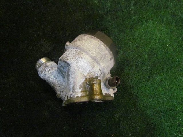 2013 BMW 128i Convertible OIl Filter Housing