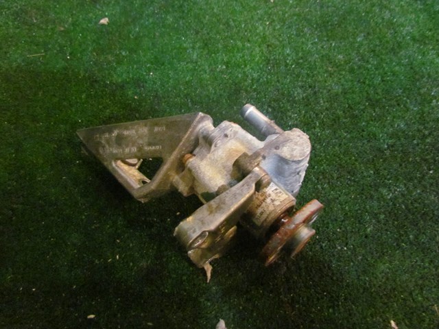 2013 BMW 128i Convertible Power Steering Pump