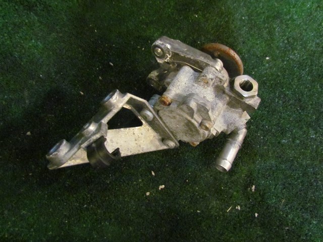 2013 BMW 128i Convertible Power Steering Pump
