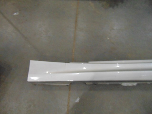 2013 BMW 128i Convertible LH Driver Side Skirt-See Photos