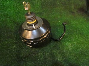 2013 BMW 128i Convertible Power Brake Booster 29 6785644 02