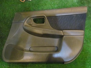2003 Subaru Impreza WRX Rh Passenger Front Door Panel