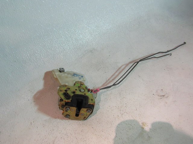 2003 Subaru Impreza WRX RH Passenger Rear Door Lock Actuator 61100FE040