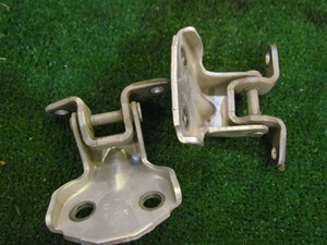 2003 Subaru Impreza WRX Rear RH Passenger Door Hinge Set