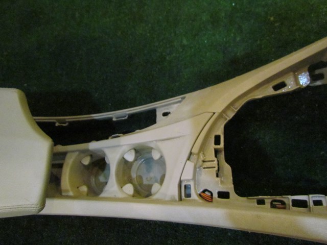 2013 BMW 128i Convertible Center Console