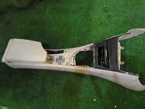 2013 BMW 128i Convertible Center Console