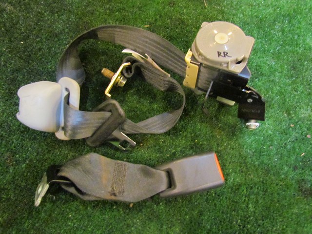 2003 Subaru Impreza WRX Rear RH Passenger Seat Belt & Buckle