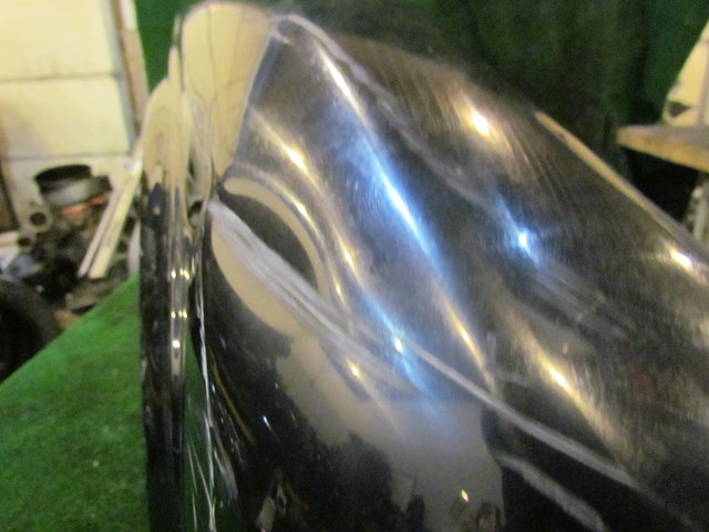 2001 Bentley Arnage RH Passenger Fender (SEE DETAILS)