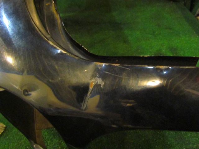 2001 Bentley Arnage RH Passenger Fender (SEE DETAILS)