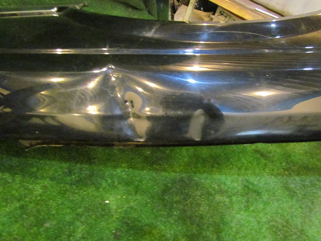 2001 Bentley Arnage LH Driver Fender (Major Dents AS IS)
