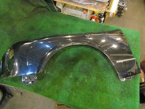 2001 Bentley Arnage LH Driver Fender (Major Dents AS IS)