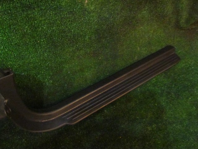 2005 Subaru Impreza Wagon Front LH Driver Door Sill Kick