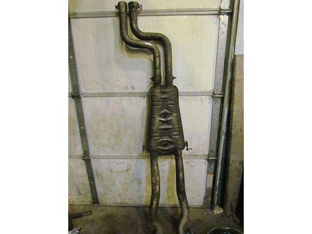 2001 Bentley Arnage Exhaust Midpipe Resonator OEM
