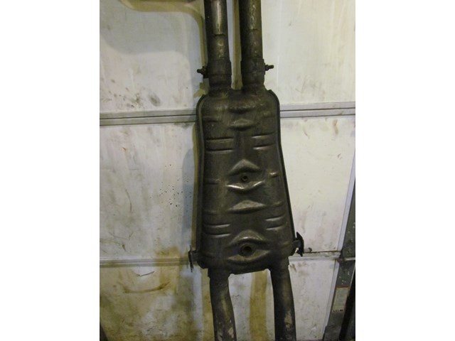 2001 Bentley Arnage Exhaust Midpipe Resonator OEM