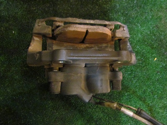 2001 Bentley Arnage Front RH Passenger Caliper OEM