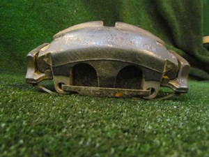 2001 Bentley Arnage Front RH Passenger Caliper OEM