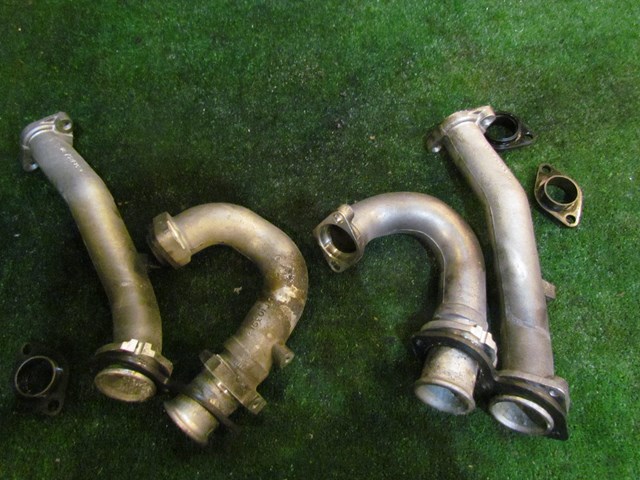 2001 Bentley Arnage RH Passenger Intake Runners Intake Pipes