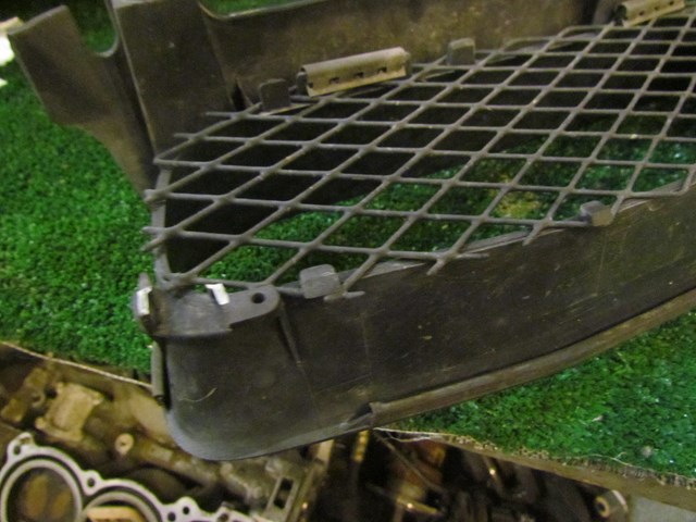 2005 Subaru Impreza Wagon Front Grille-See Details