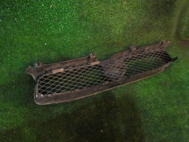 2005 Subaru Impreza Wagon Front Grille-See Details