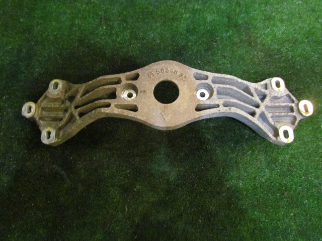 2001 Bentley Arnage Transmission Bracket Mount PF56348PD