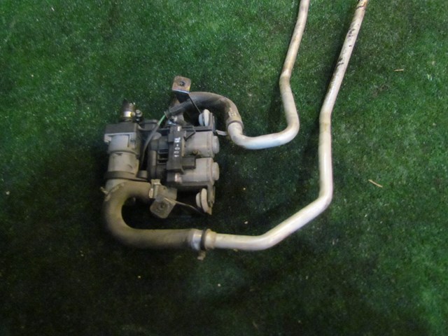 2001 Bentley Arnage  Water Heater Valve Auxiliary Pump w/Lines