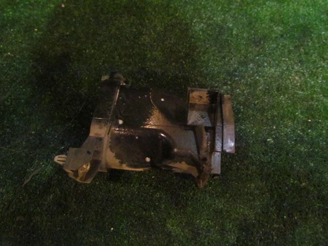 2008 Infiniti G37 Coupe RH Passenger Air Intake Duct