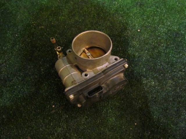 2008 Infiniti G37 Coupe LH Driver Throttle Body