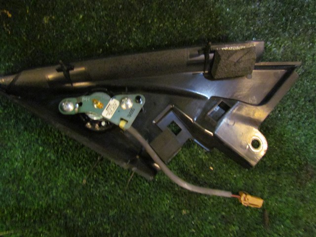 2008 Infiniti G37 Coupe RH Sail Panel w/Tweeter 28148JK10A