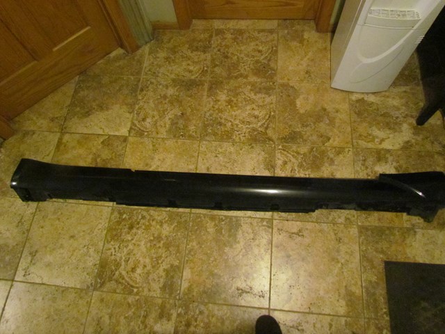 2008 Infiniti G37 Coupe RH Passenger Side Skirt-NICE