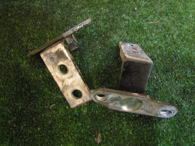 2008 Infiniti G37 Coupe LH Driver Door Hinges