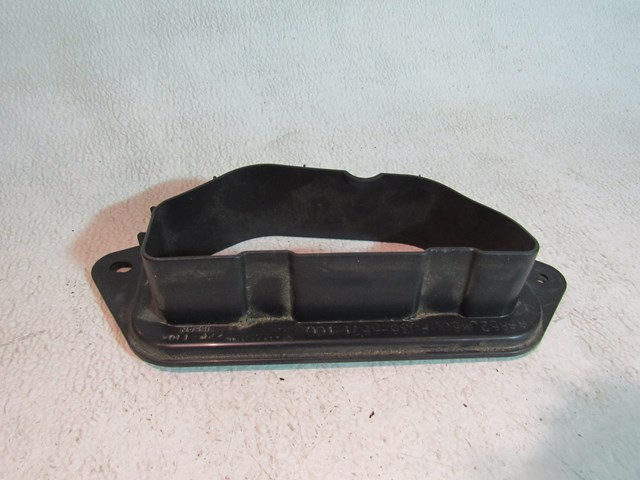 2008 Infiniti G37 Coupe RH Passenger Air Inlet Duct 66852 JK600