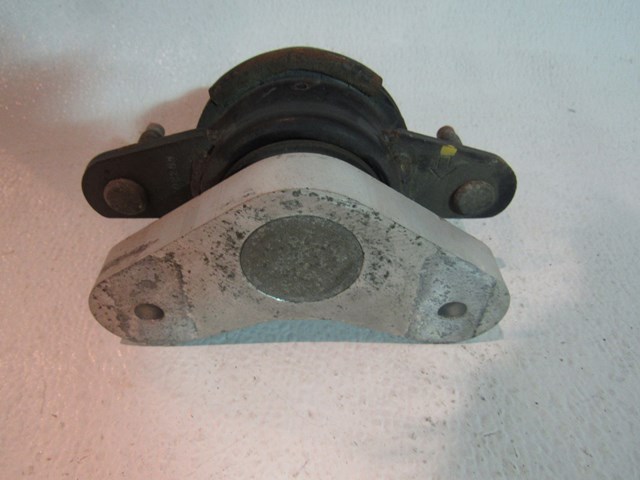 2008 Infiniti G37 Coupe Transmission Bracket